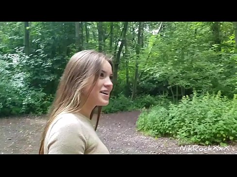 ❤️ Ман ба Эвелина пешниҳод кардам, ки дар ҷои ҷамъиятӣ шавем! Вай гуфт бале. Пас аз он ман вайро дар хар ва конча дар даҳонаш сихтам. Баъд вай худаш хашмгин шуд. Секс дар мо ❌❤